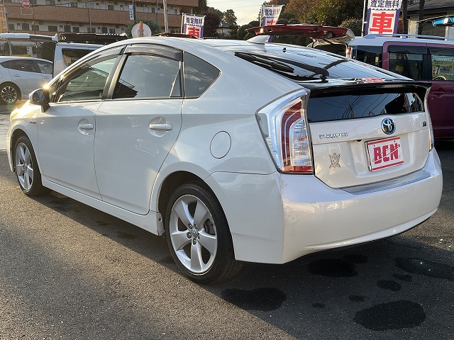 プリウス