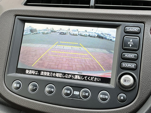 フィットシャトル