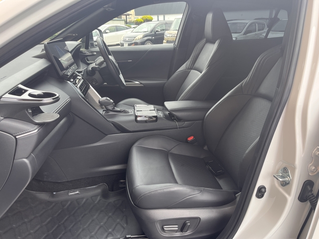 ハリアーハイブリッド