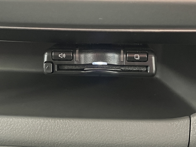 ダイナトラック