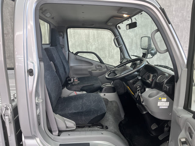 ダイナトラック