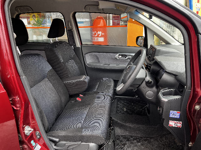 ムーヴカスタム