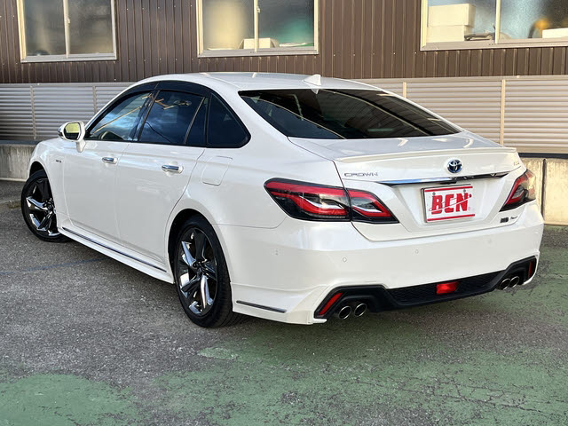 クラウンハイブリッド