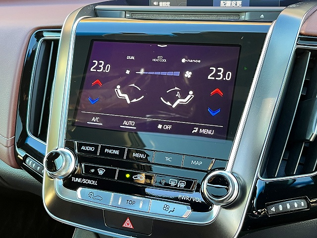 クラウンハイブリッド