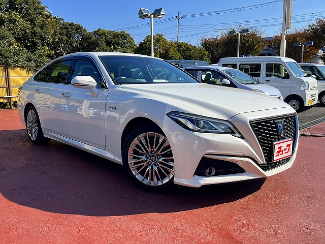 クラウンハイブリッド