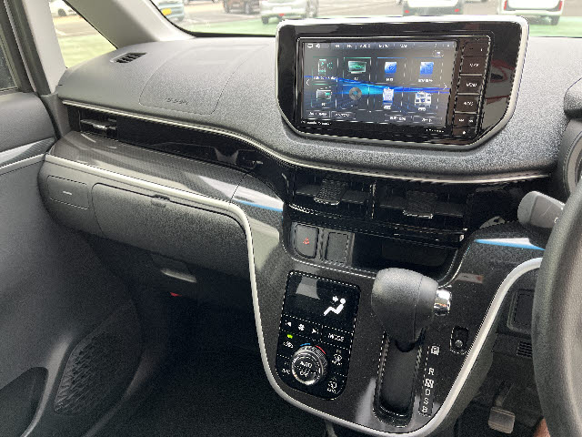 ムーヴカスタム