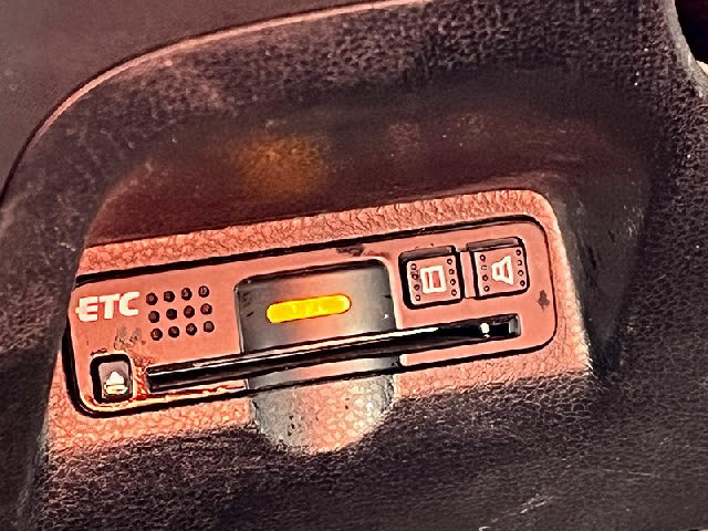 フィットシャトル