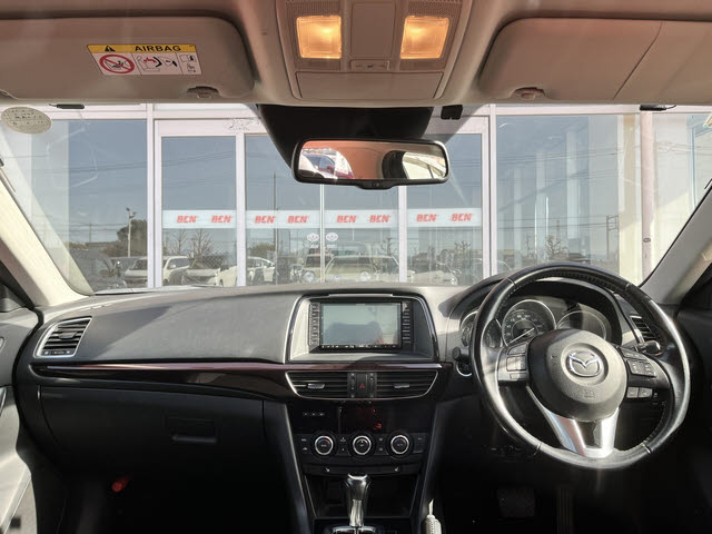 アテンザセダン