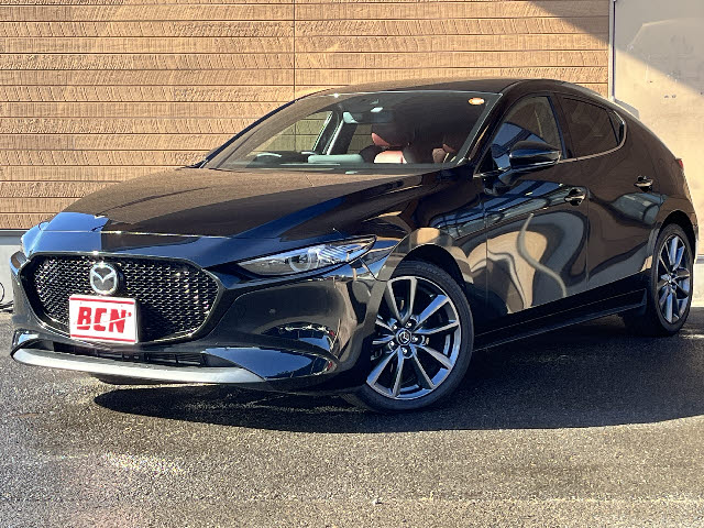 MAZDA3