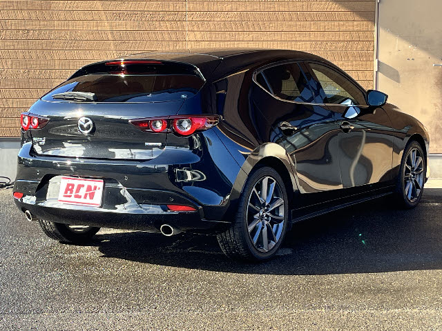 MAZDA3