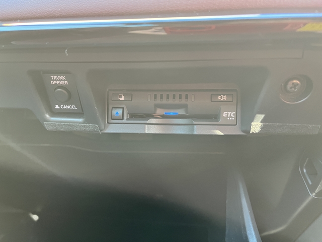 クラウンハイブリッド