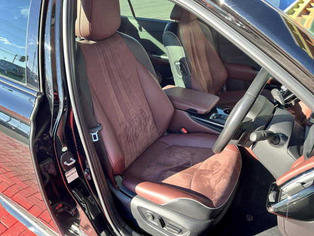 クラウンハイブリッド