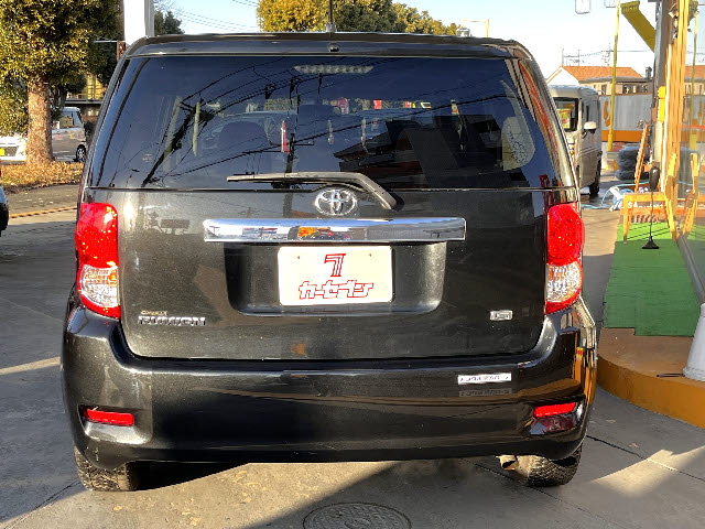 カローラルミオン