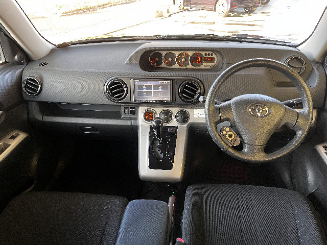 カローラルミオン