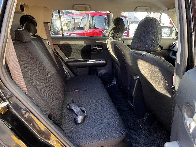 カローラルミオン