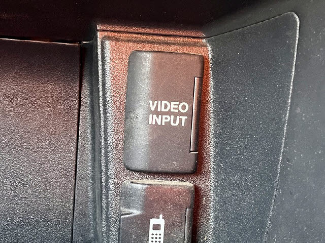 モビリオ＿スパイク