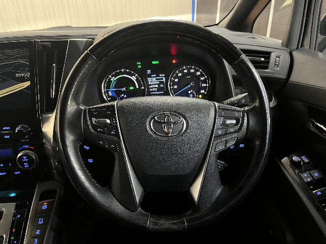 アルファードハイブリッド