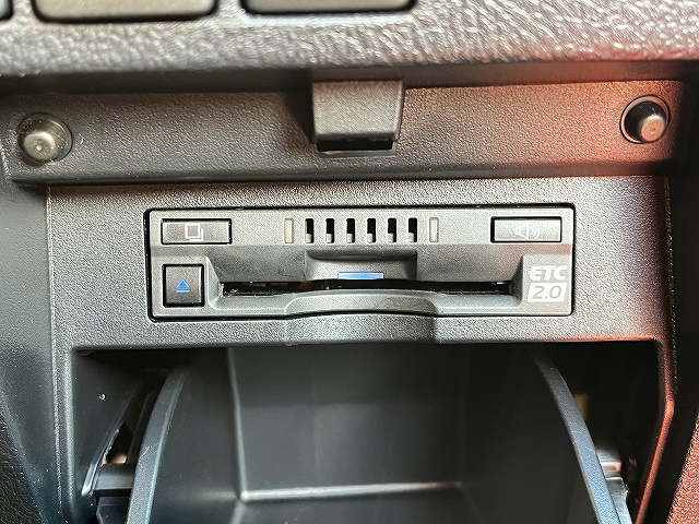 アルファードHV