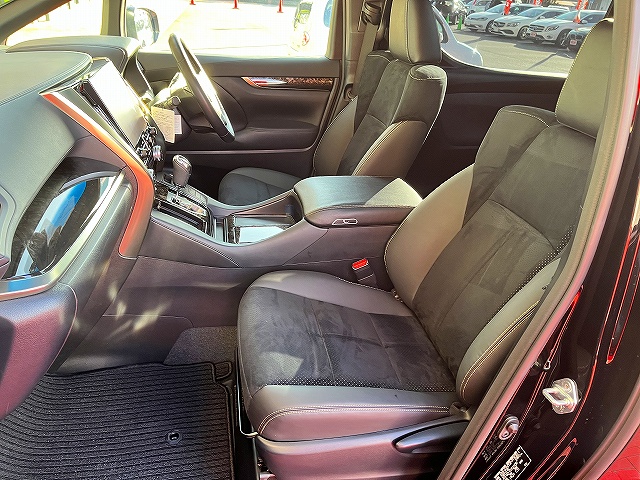 アルファードHV