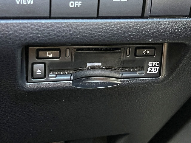 ハリアーハイブリッド