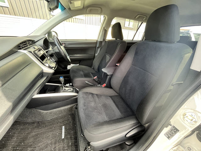 カローラフィールダー