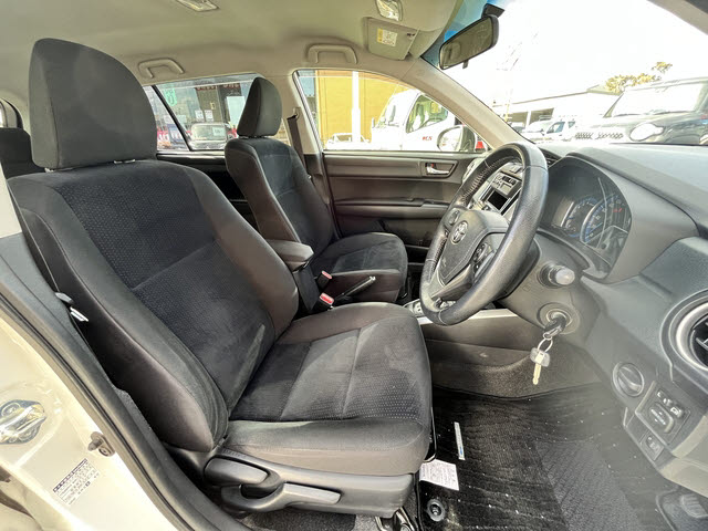 カローラフィールダー