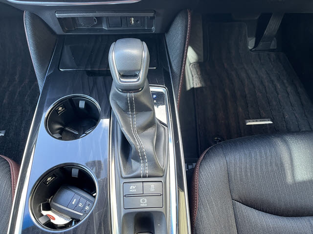 クラウンハイブリッド