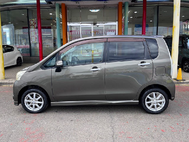 ムーヴカスタム