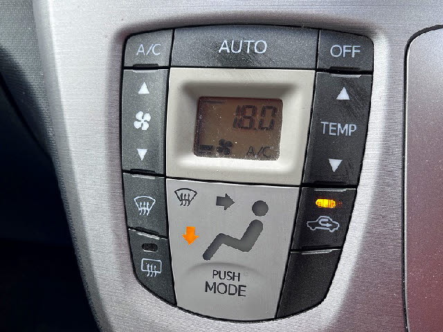 ムーヴカスタム