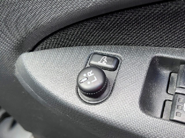 ムーヴカスタム