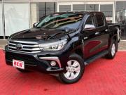 ハイラックストラック…